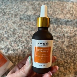 Scentuals Organic Facial Vitamin C + Hyaluronic Acid Serum